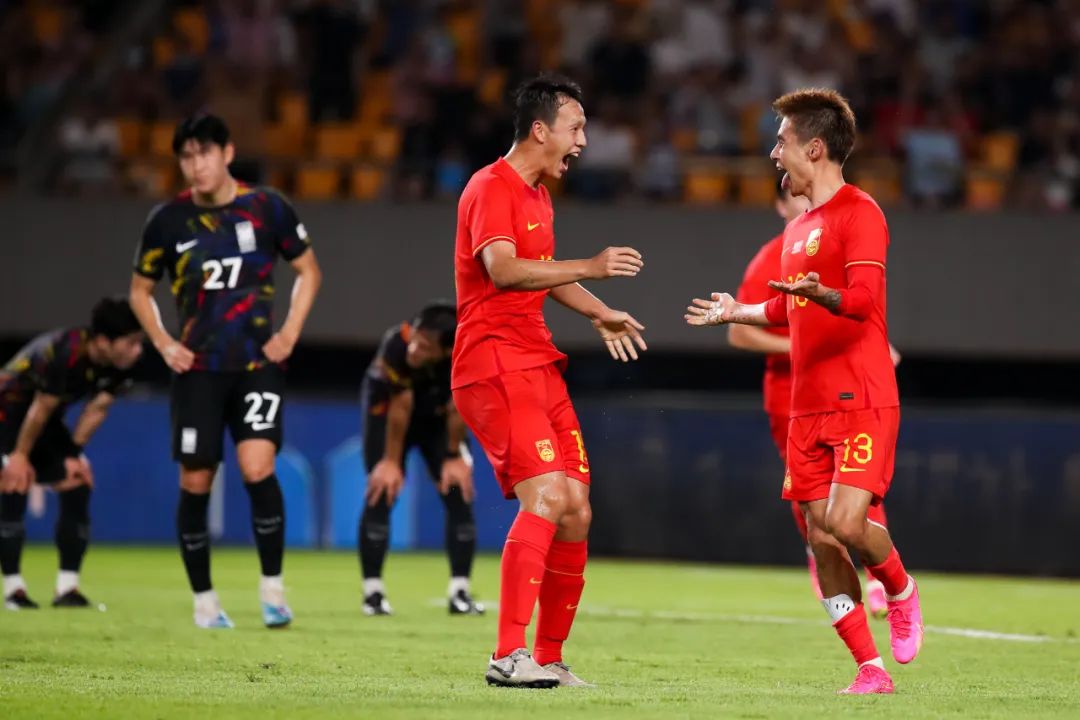 巴塞罗那再次遭遇对手反超，积分排名不稳的简单介绍
